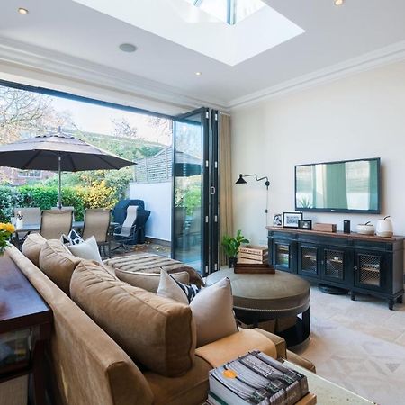 Breathtaking Putney Home With Gorgeous Garden Richmond  Eksteriør billede