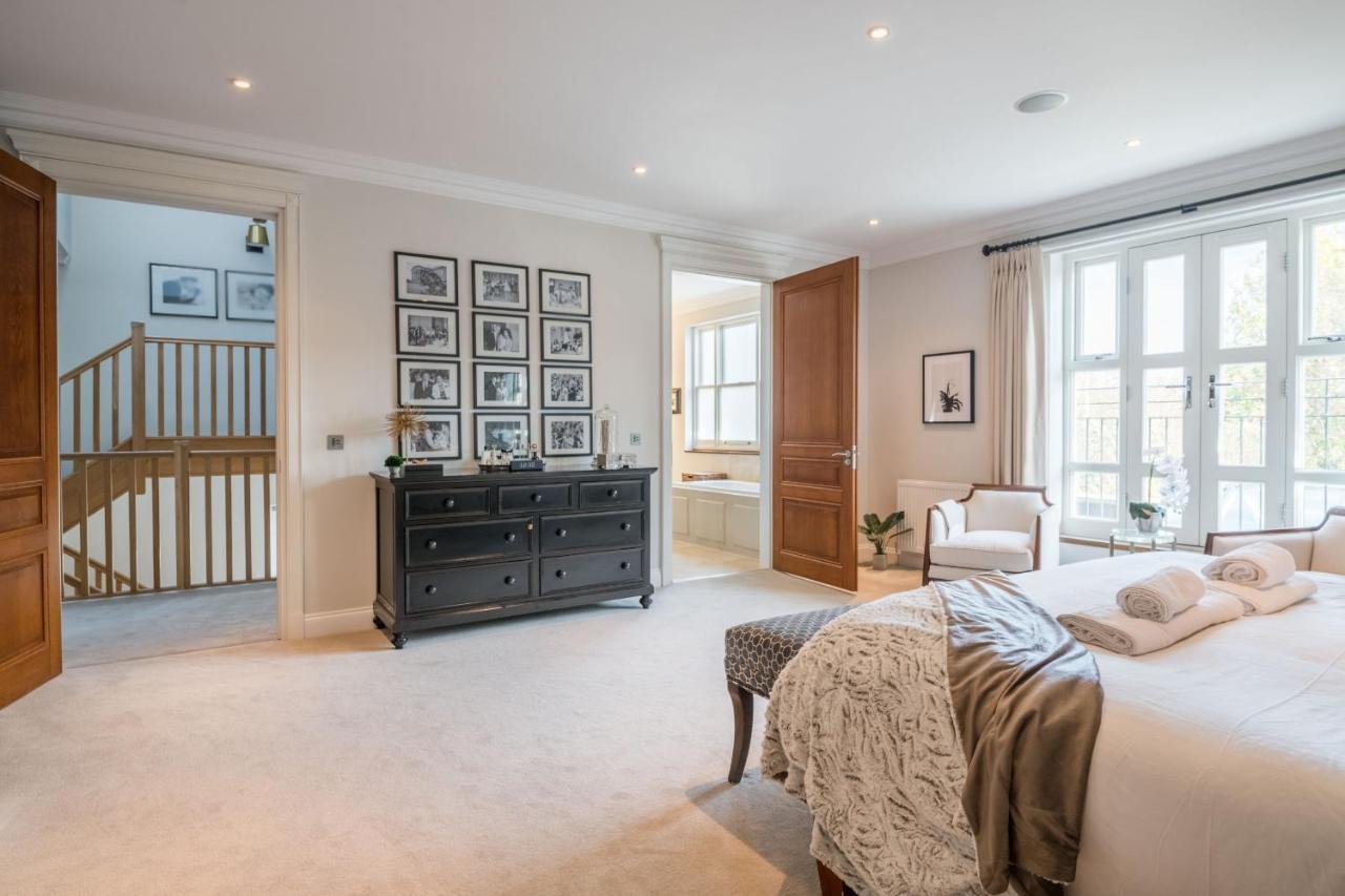 Breathtaking Putney Home With Gorgeous Garden Richmond  Eksteriør billede