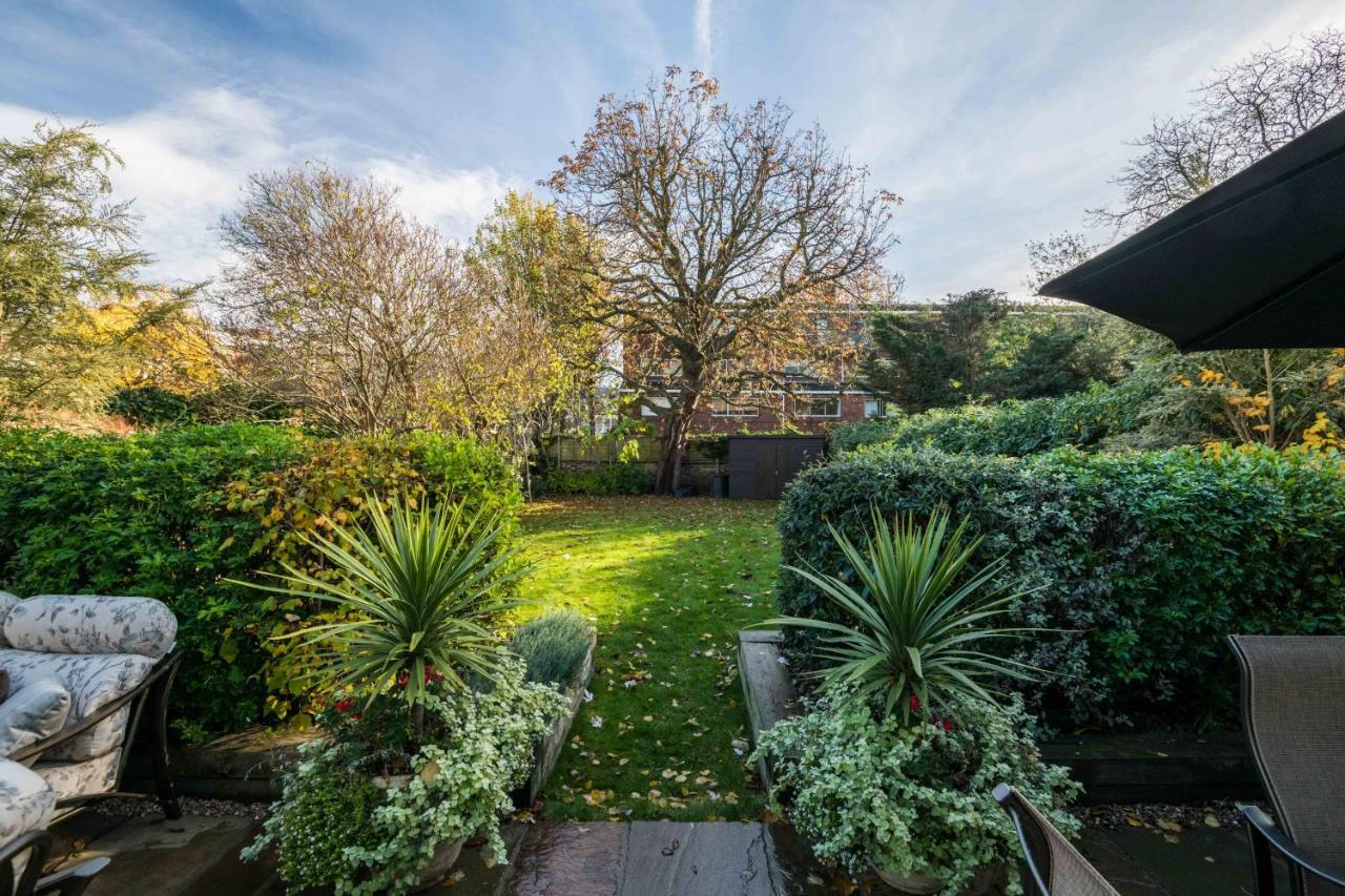Breathtaking Putney Home With Gorgeous Garden Richmond  Eksteriør billede
